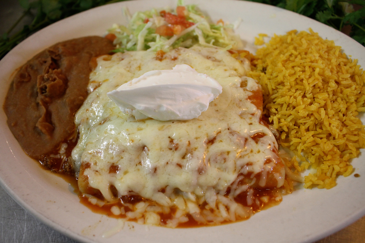 el-puerto-enchiladas-suizas